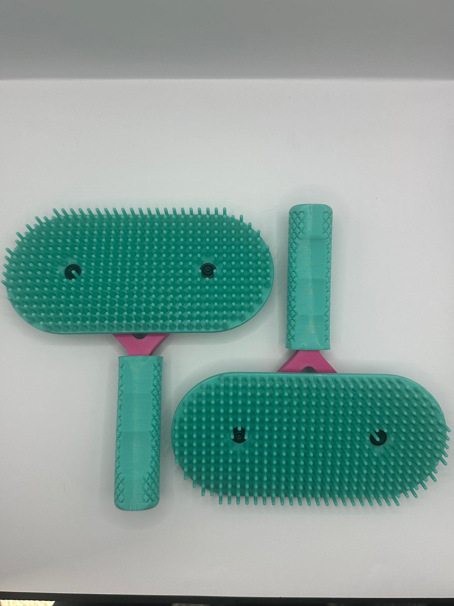 Teal And Pink Pakzs Ultimate Grooming Brush