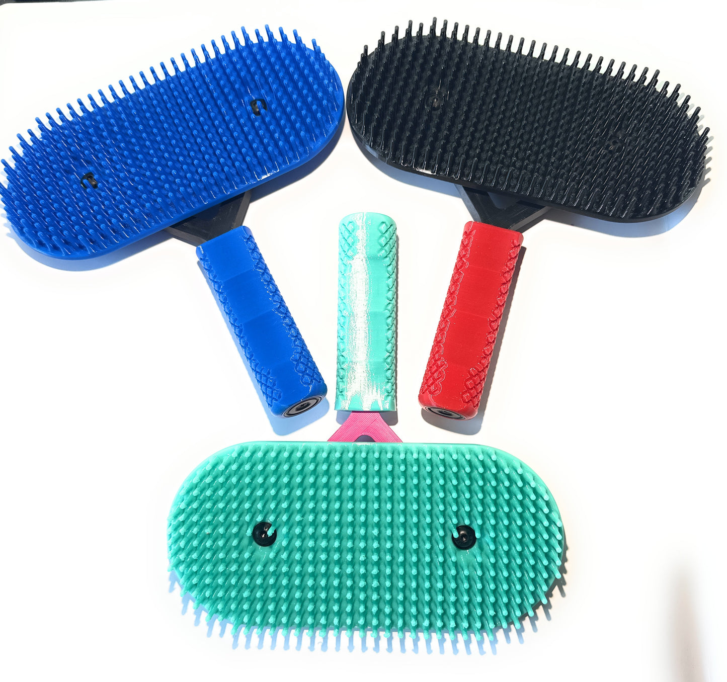 Pakzs Ultimate Grooming Brush