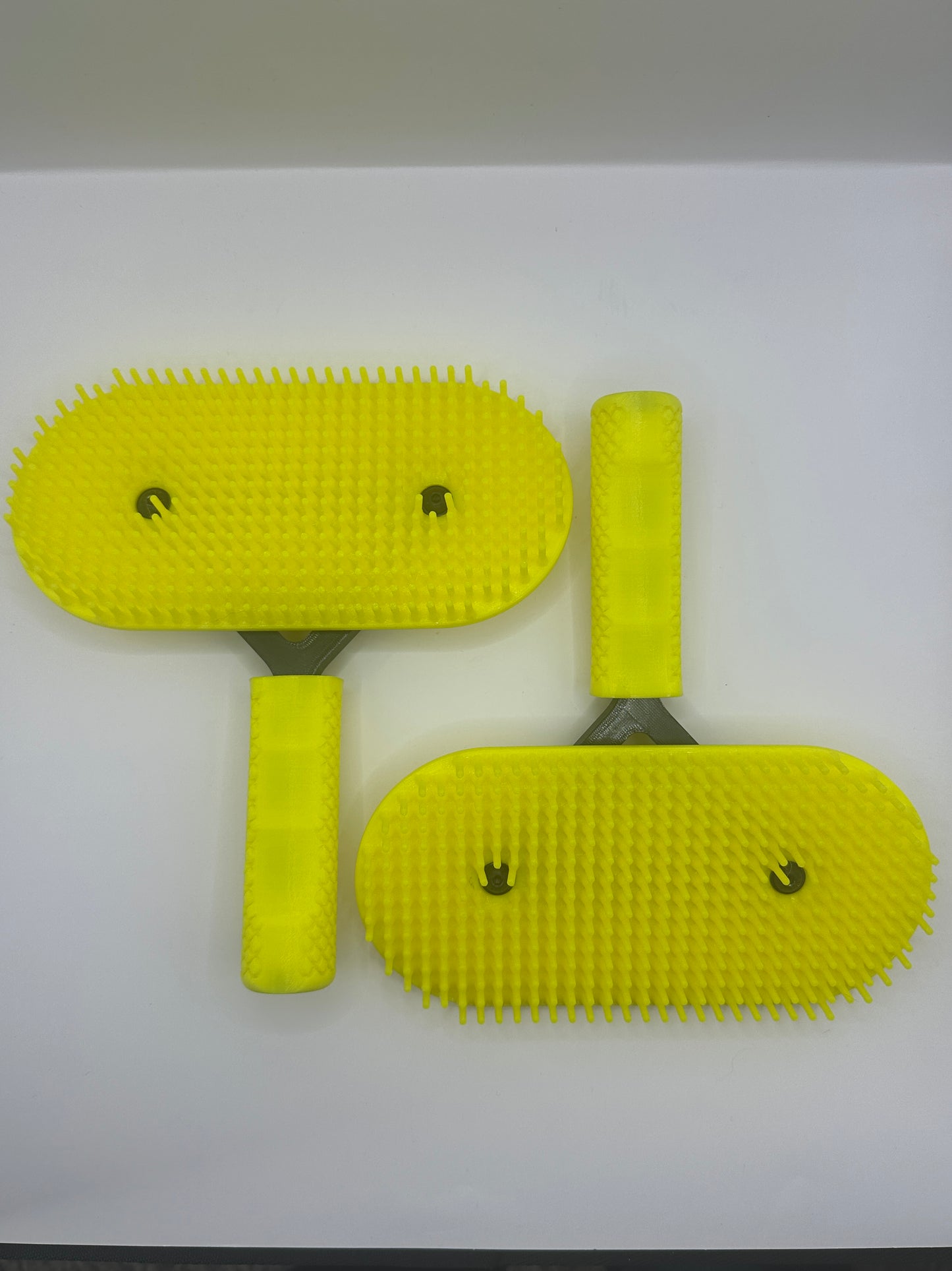 Yellow And Black Pakzs Ultimate Grooming Brush