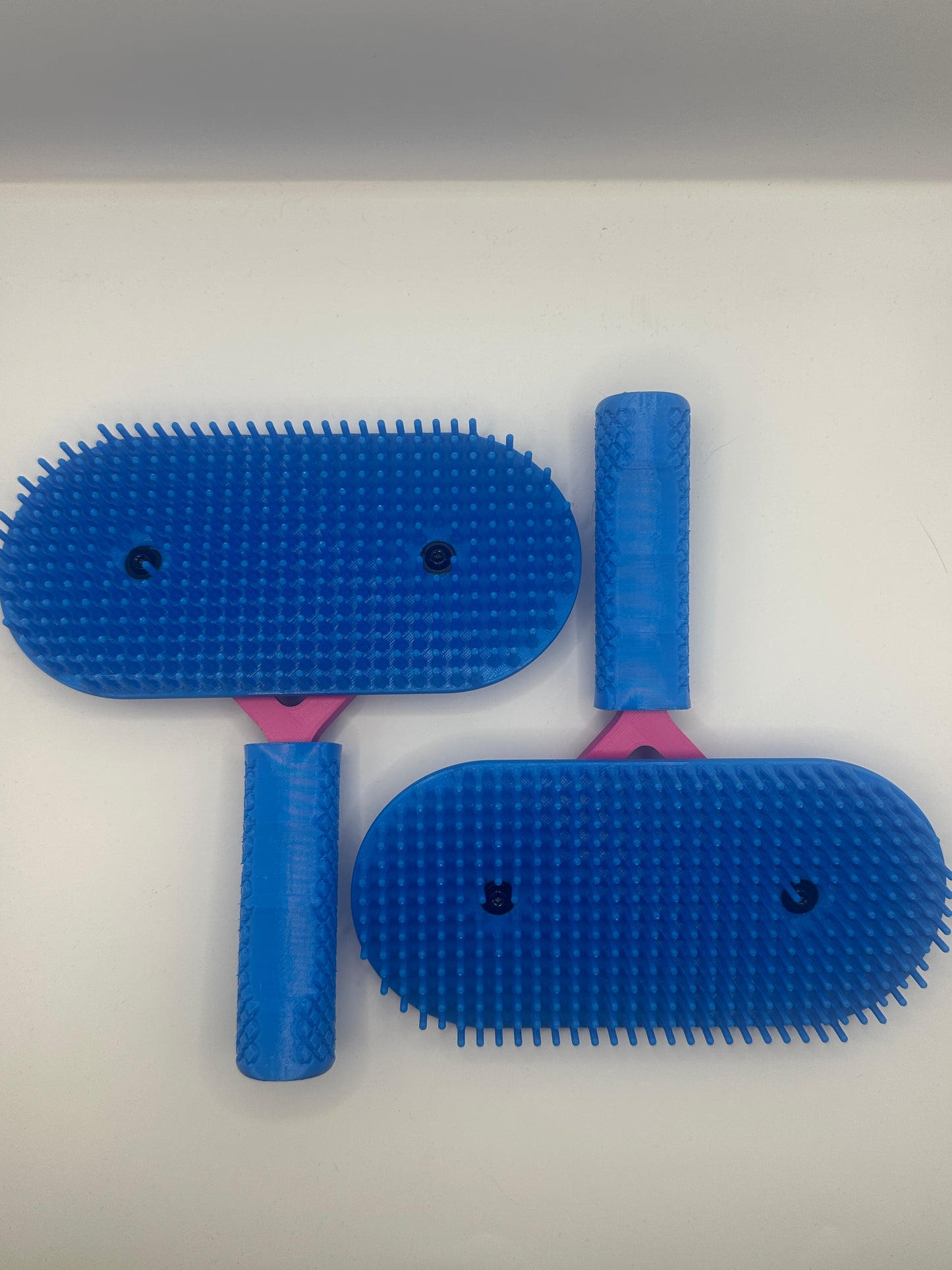 Light Blue And Pink Pakzs Ultimate Grooming Brush